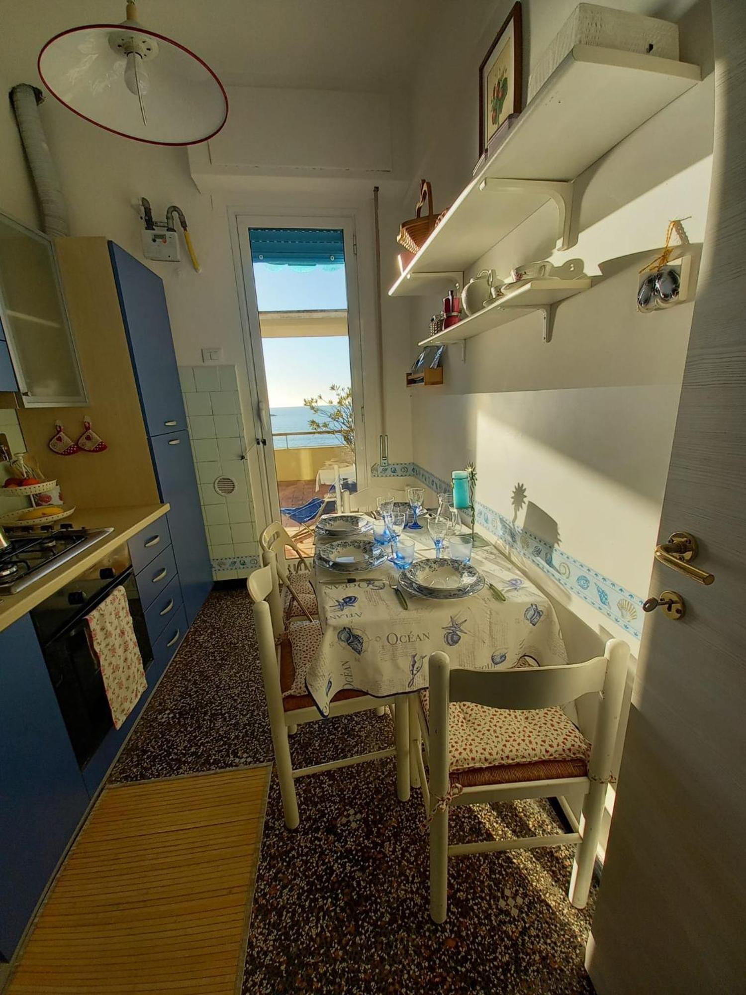 Attico Vista Mare 세스트리레반떼 외부 사진